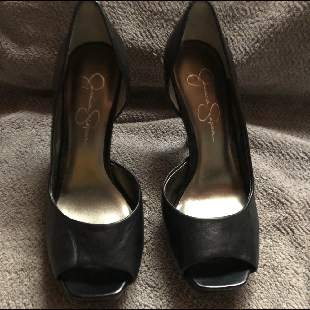 Jessica Simpson 4” Heels